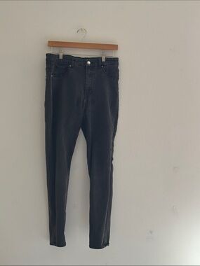 Women's High-Rise Slim Jeans in Washed Black